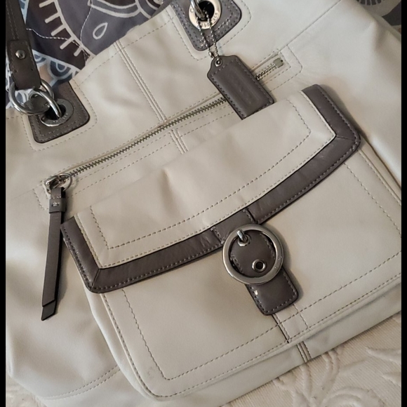 COACH Shoulder bag - Picture 3 of 7